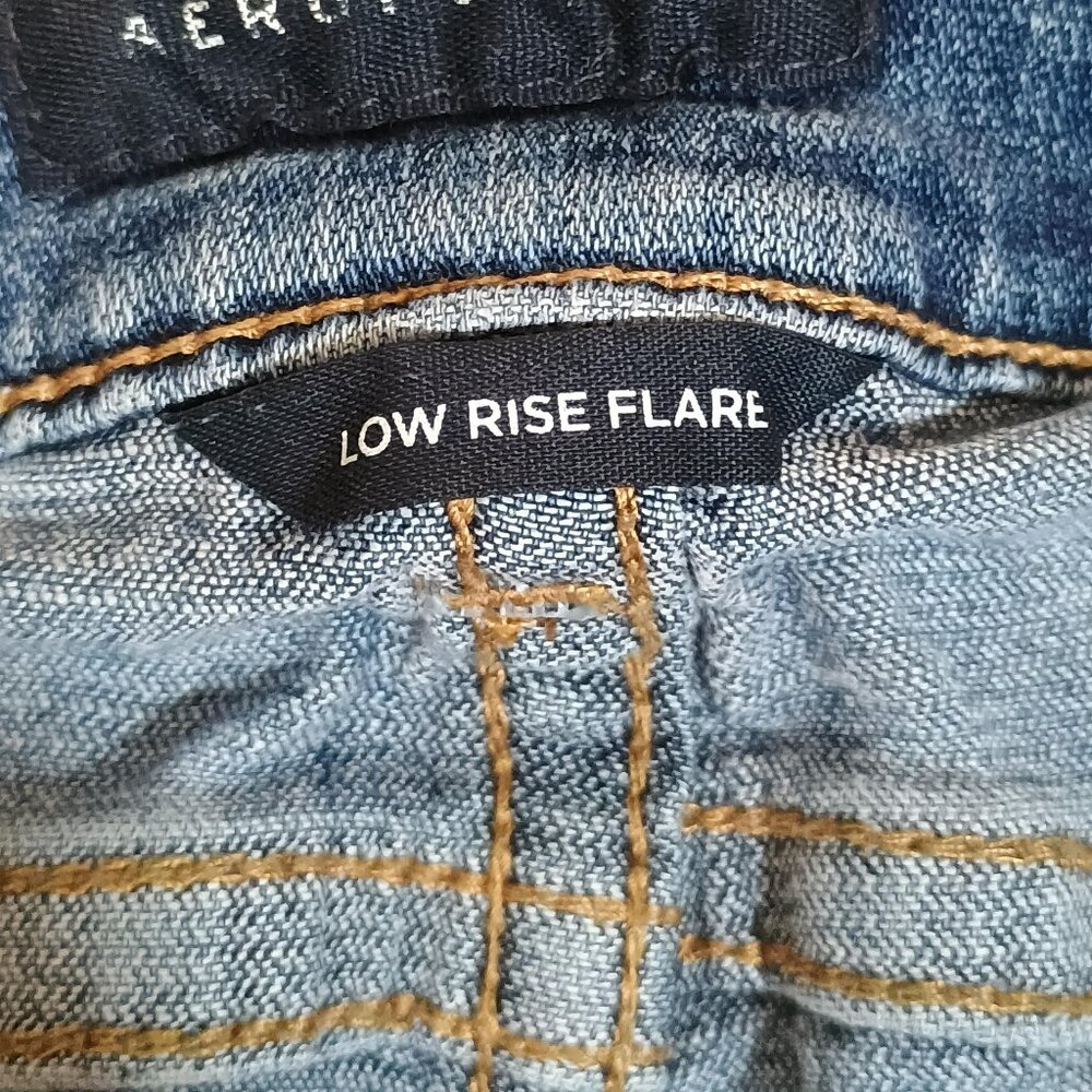Aeropostale Jeans Womens 14 Regular Medium Wash Low Rise Flare Denim Y2K Retro S - Picture 2 of 7